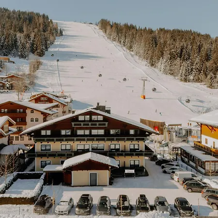Bergquelle 3* Флахау